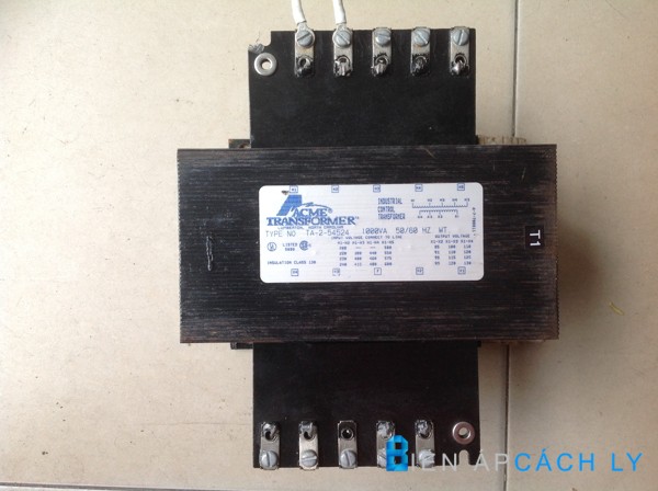 Cáp âm thanh | Phụ kiện âm thanh cao cấp chính hãng |
