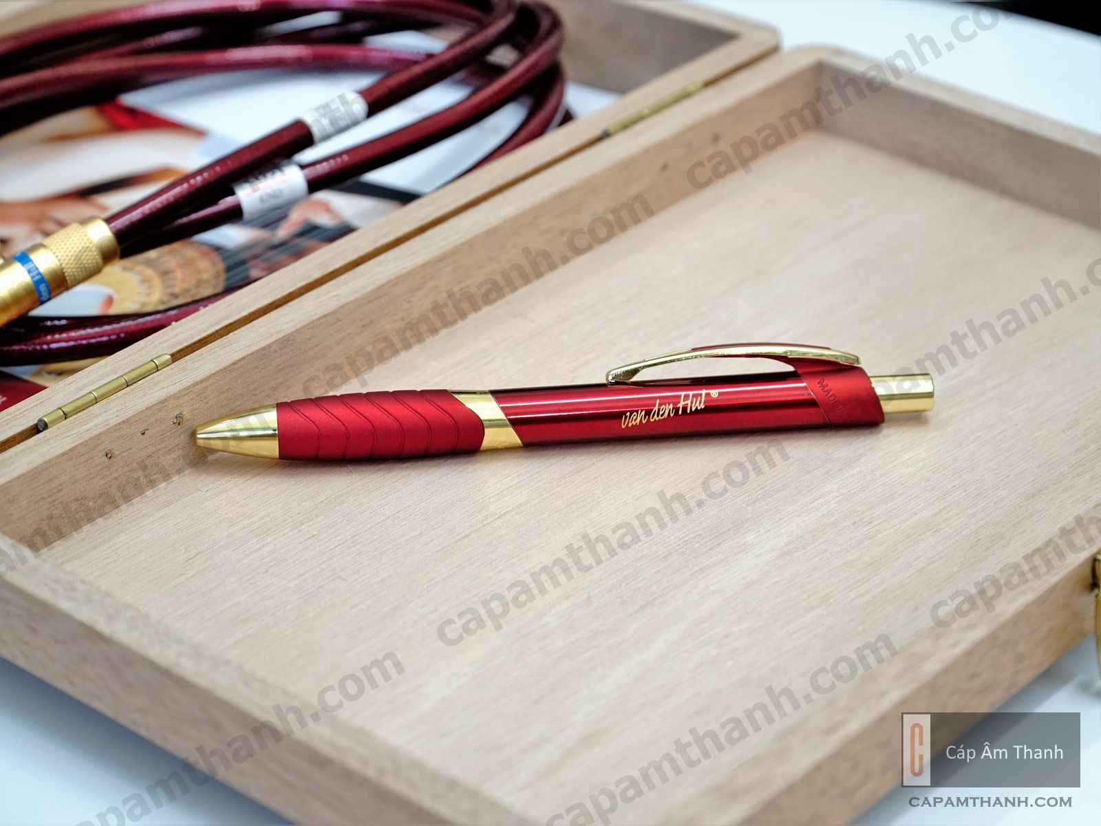 Cáp âm thanh | Phụ kiện âm thanh cao cấp chính hãng |