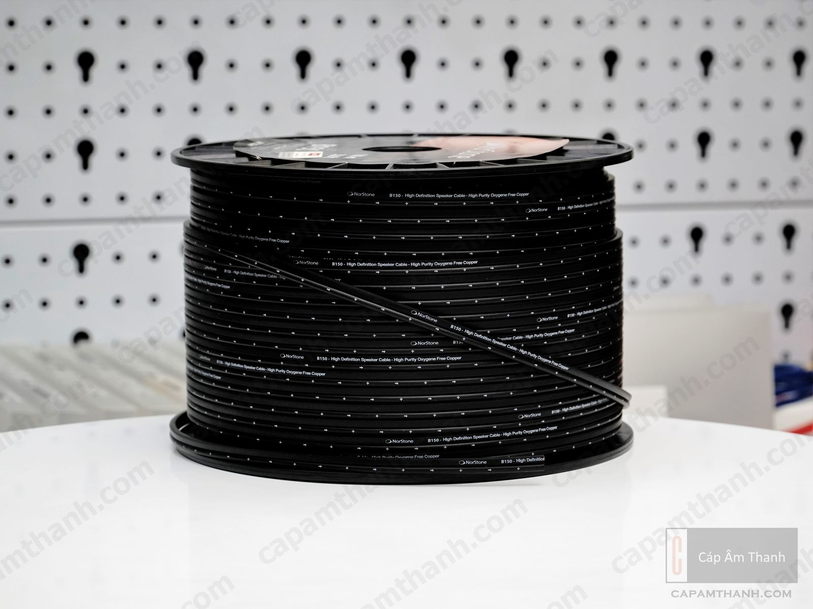 Cáp âm thanh | Phụ kiện âm thanh cao cấp chính hãng |